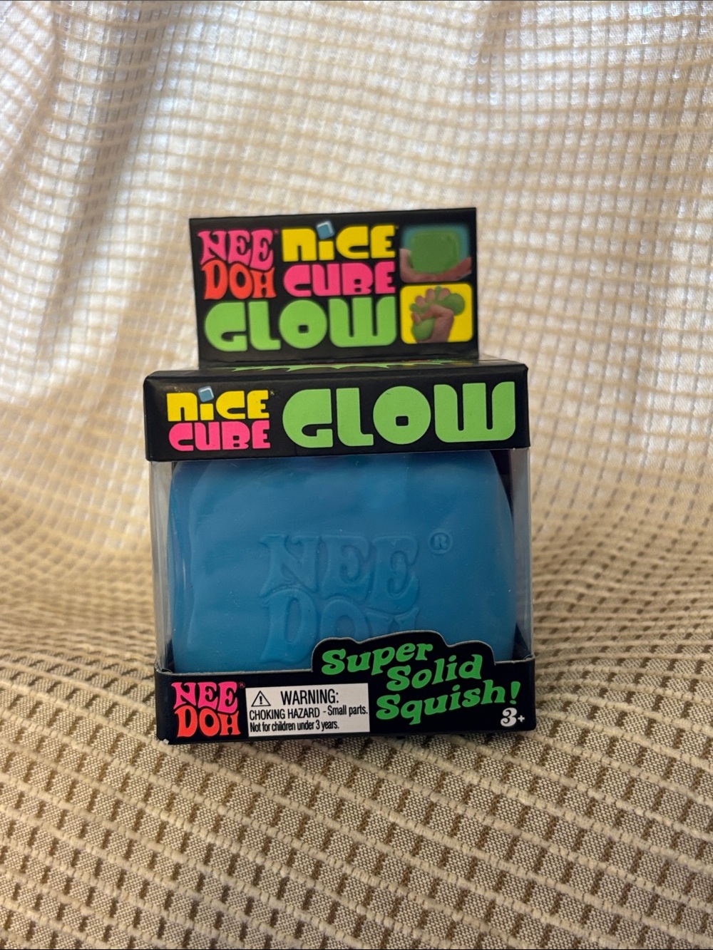Needoh Nice Cube Glow - Authentic